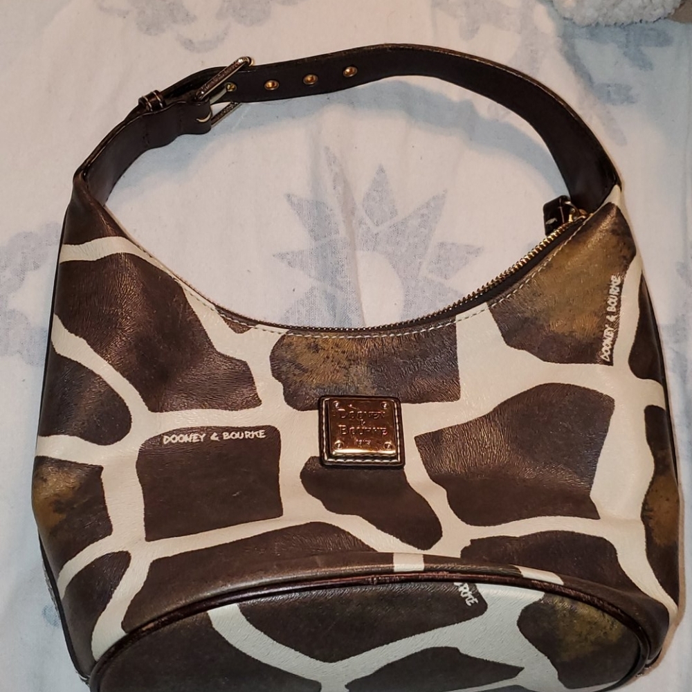 Dooney and bourke bag